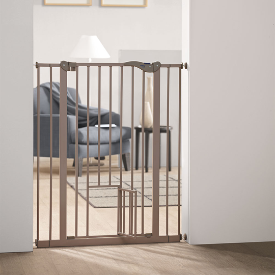Savic Dog Barrier hundgrind med kattdörr - H 107 x B 75-84 cm